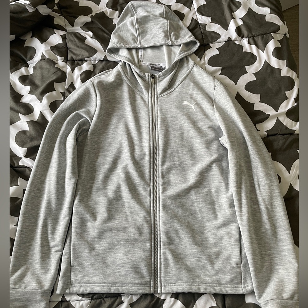 Grey Puma sweatsuit